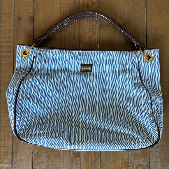 ame and lulu Handbags - AME & LULU Active Lifestyle Hobo Tote Athletic Bag